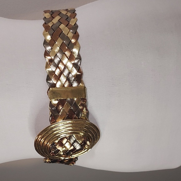 Vintage Gold Bronze Pewter Woven Belt Gold Toned Unique Circular Pivot Buckle - Picture 13 of 14